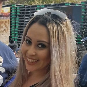 Meet your Posher, Lorena